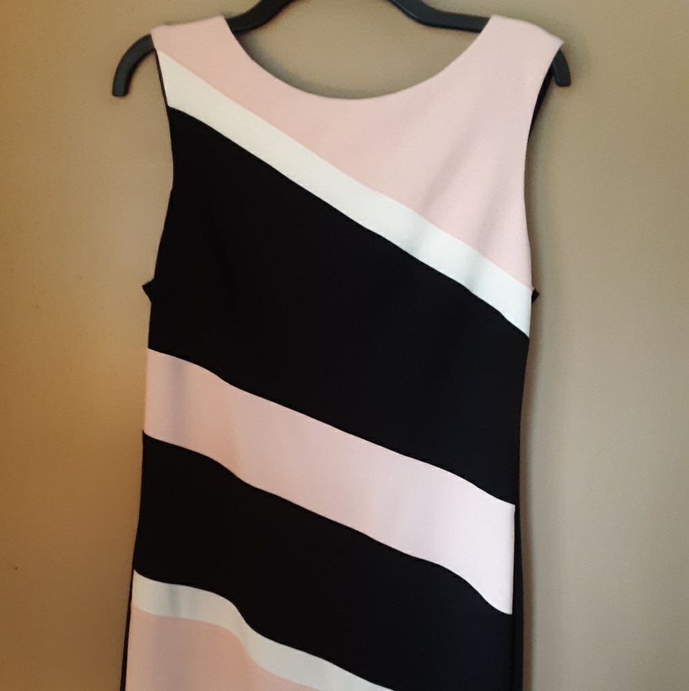 Vertical Stripe Sleeveless Sheath Dress